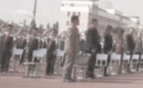 小学开学升国旗演讲稿