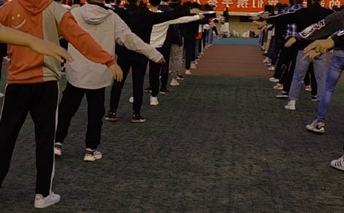 《早操》教学设计