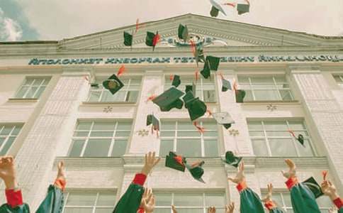 ���꼶��ҵ�´�