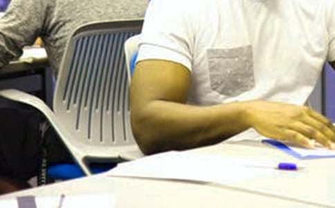 ԰���̻�רҵ��ѧ���Լ���