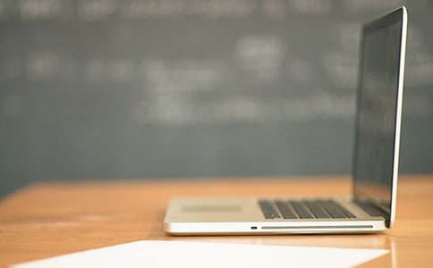 ���Բɹ���ͬ����