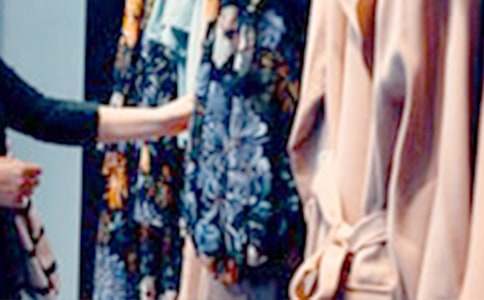 ���̳��ۺ�ͬ����