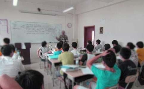 坐井观天教学设计