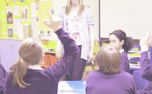 比较万以内数的大小教学设计