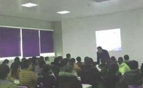 ��ƸҽԺ�ݽ�����ƪ