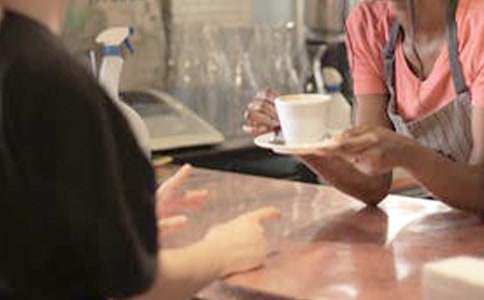 写给客户的感谢信范文