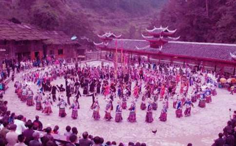 �й�����������˵�θ�