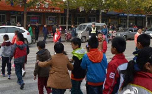 小学生爱惜粮食倡议书