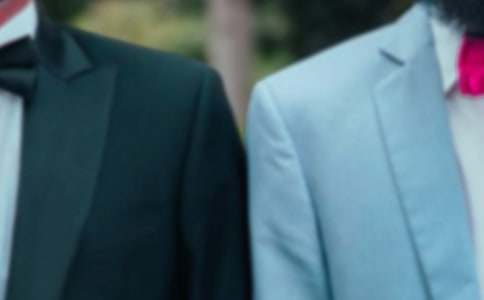 ���ֵ����е�ף����