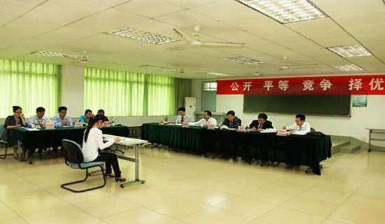 ���Ժ�ĸ�л��