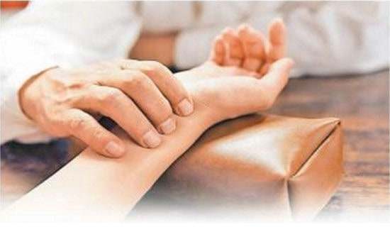 内科医生年终总结范文